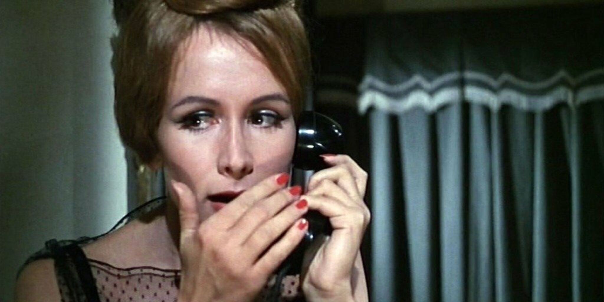 Six femmes pour l'assassin — Frissons TV 06:00