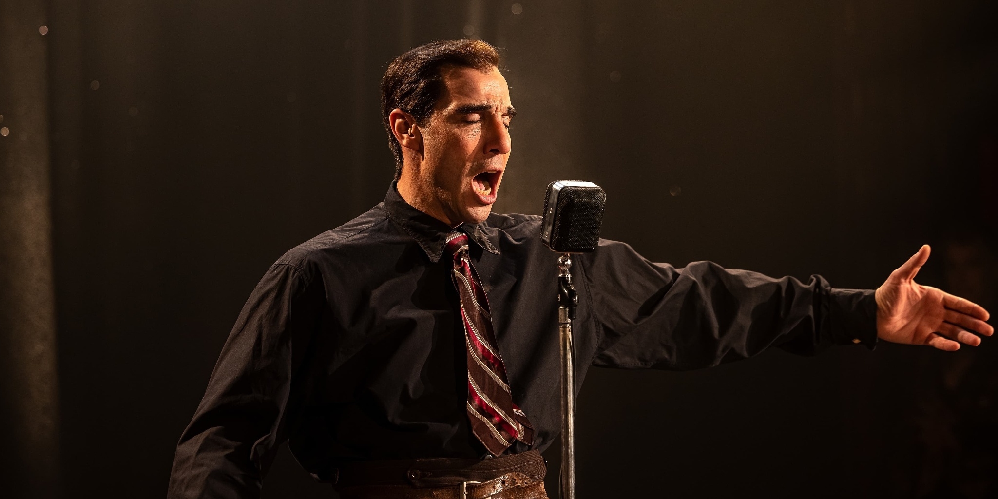 Monsieur Aznavour — Super Ecran 1 10:45