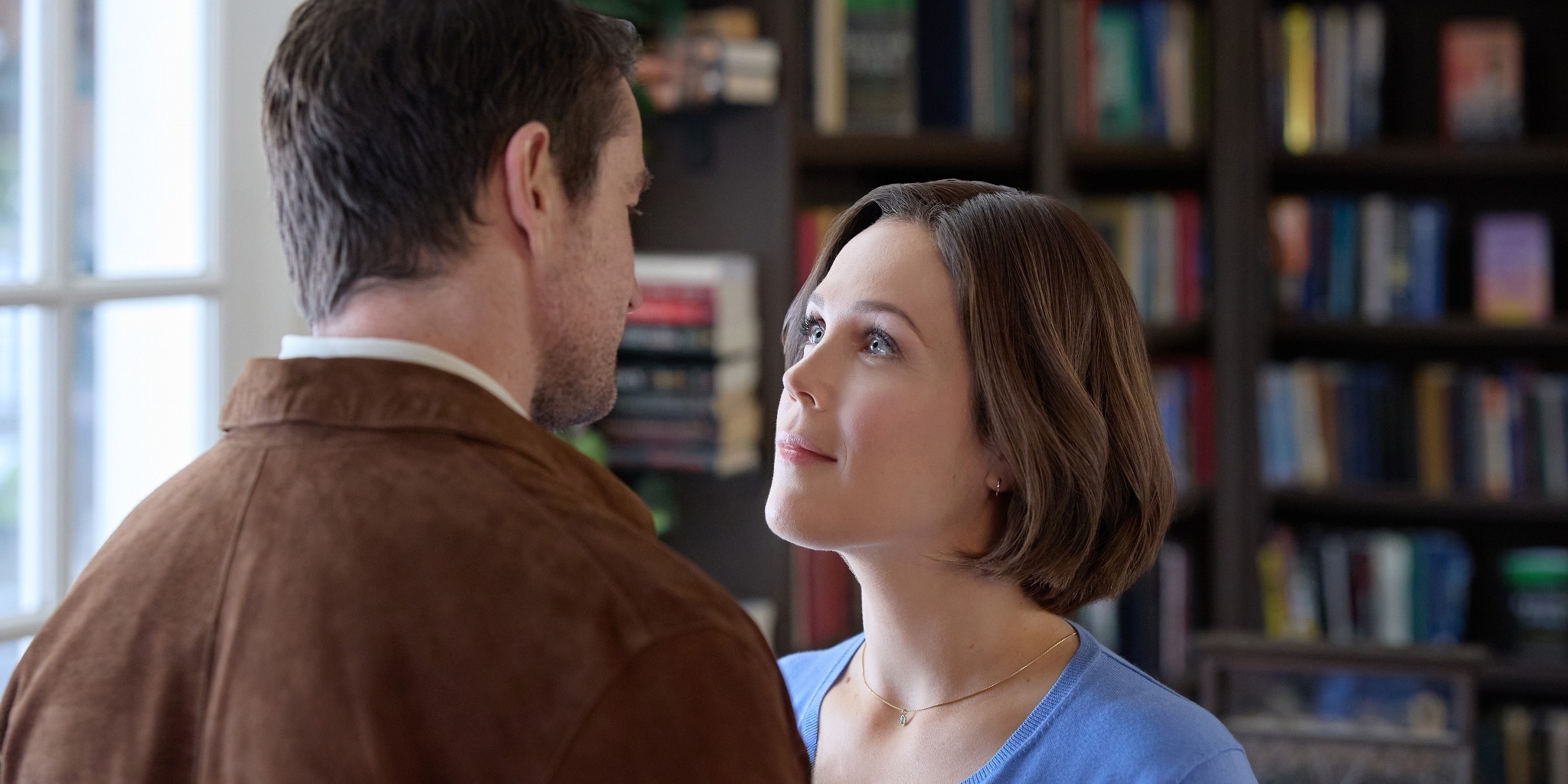 Rendez-vous mystère avec l'amour — RTL TVI 13:50