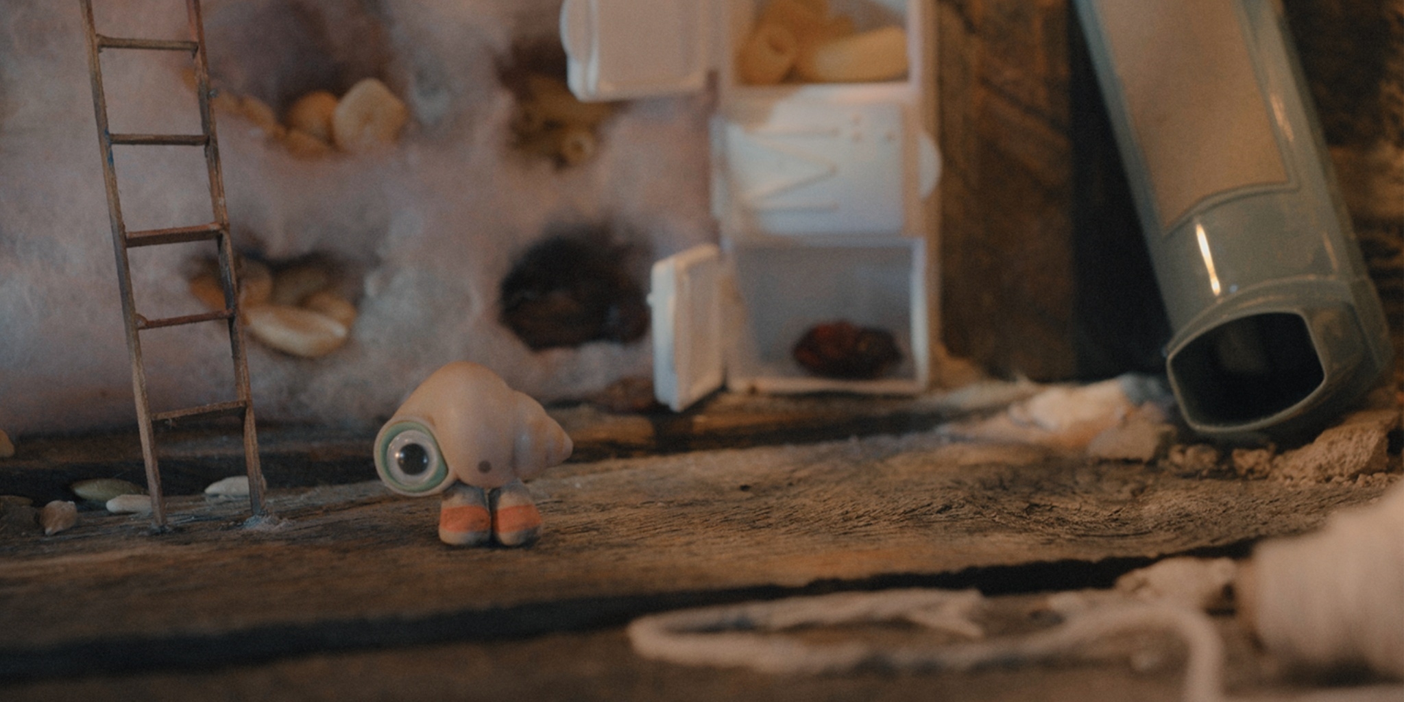 Marcel, le coquillage (avec ses chaussures) — Super Ecran 3 14:40