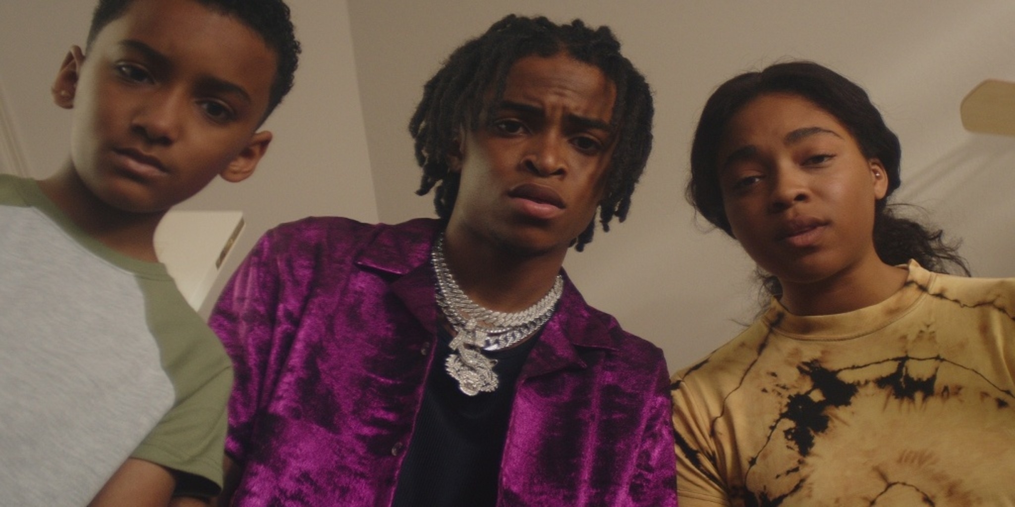 Faut pas dire à maman que la gardienne mange les pissenlits par les racines