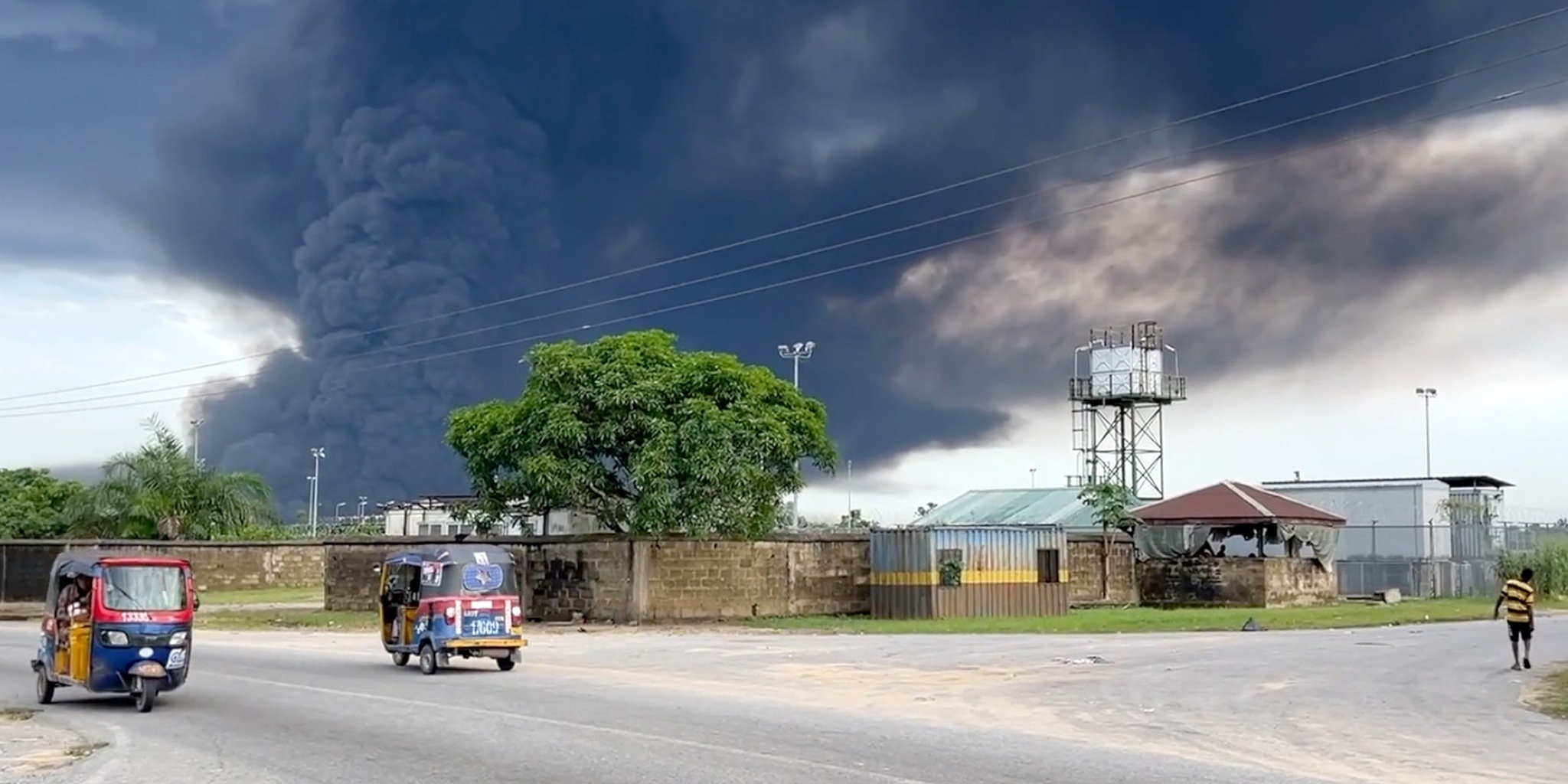 Opération Afrique: la course aux matières premières de demain